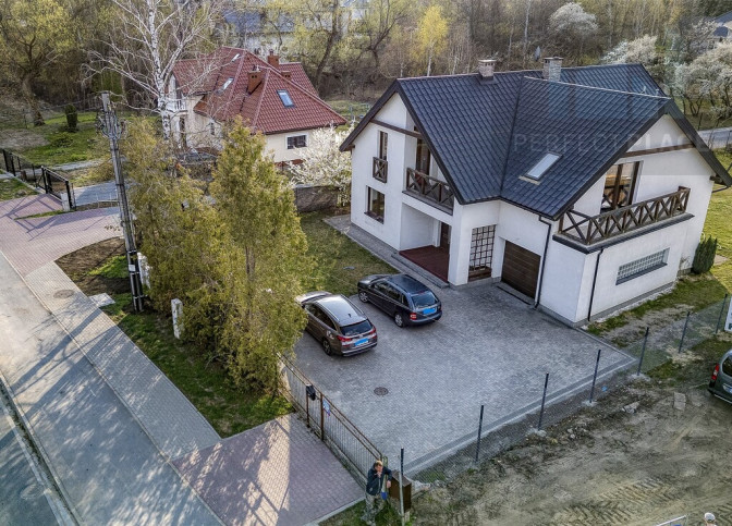 Dom Sprzedaż Łomianki Wiślana 12